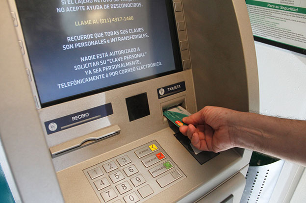 El 1 de junio comienza el pago a los empleados provinciales