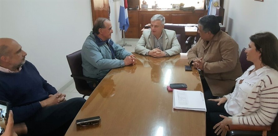 127 FRENTISTAS DE Bº SANTA ELENA SE SUMAN AL SERVICIO DE GAS NATURAL
