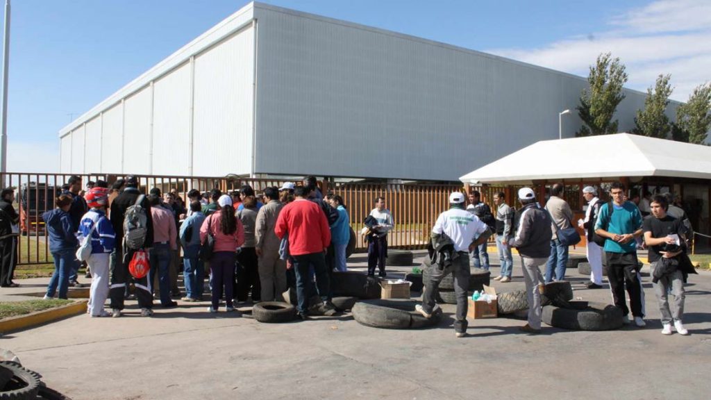 Arcor adelanta vacaciones a 400 trabajadores por caída en las ventas