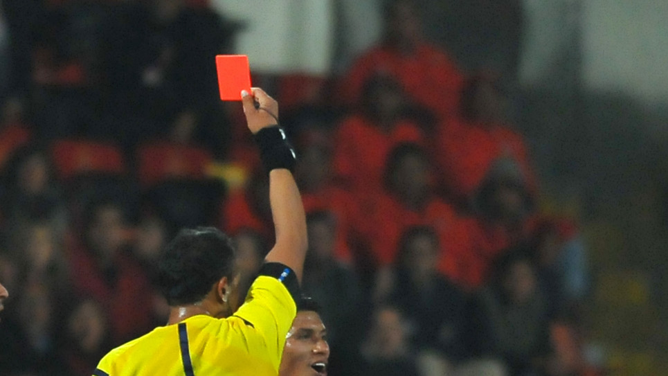 Disturbios en la cancha de San Martin