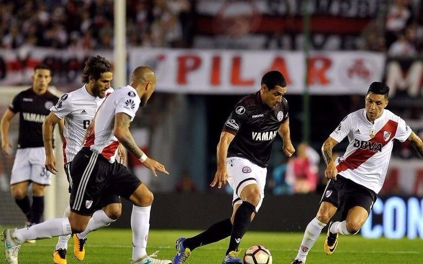 Hazaña, Lanus destronó a River Plate.