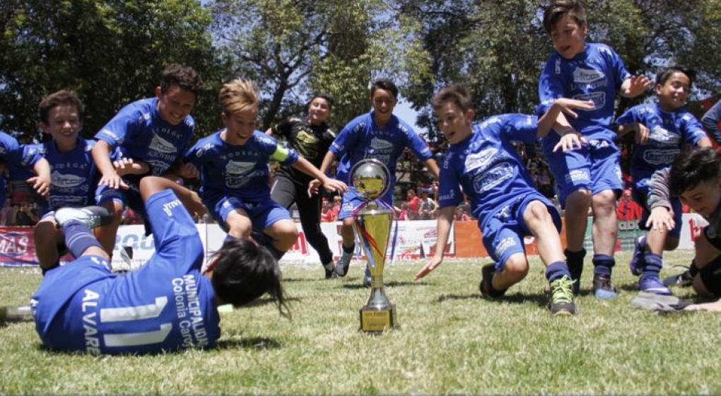 Los chicos de Colonia Caroya jugarán con River Plate.