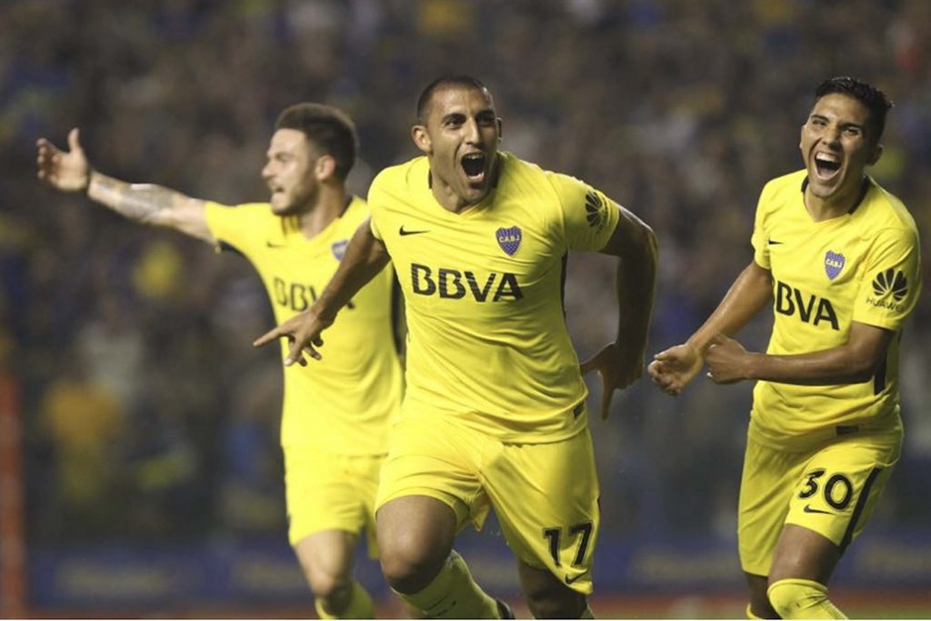 El Xeneise ganó sigue puntero y casi campeón.