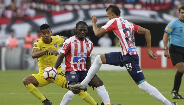 Boca empató y sigue con chances.