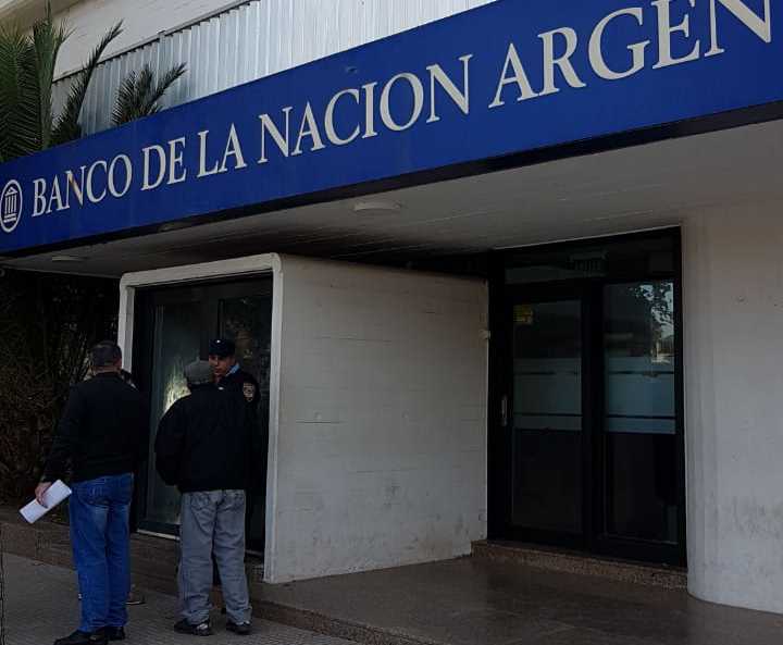 Falleció un hombre dentro del Banco Nación de Jesús María.