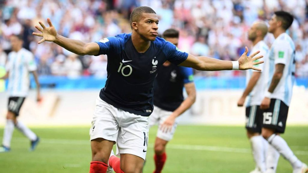 Argentina cayó ante Francia y se despidió del mundial.