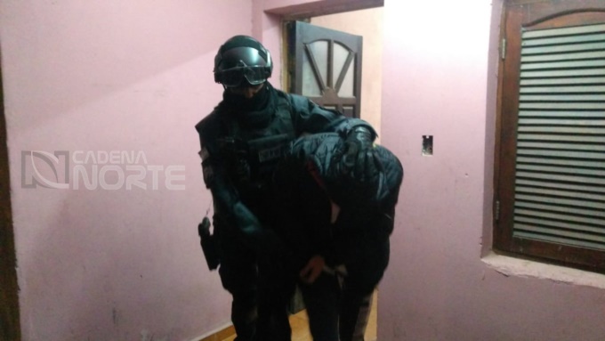 Detuvieron a 7 familiares por vender droga en Ballesteros.