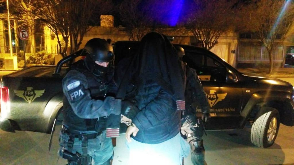 Detienen por droga a un líder de la hinchada de «Defensores de Juventud».