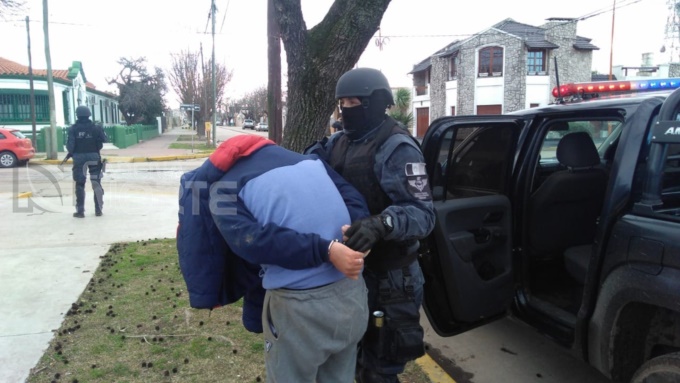 Detuvieron a un referente narco con pedido de captura.
