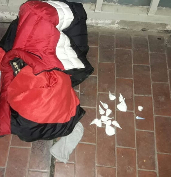 Se resistió a un control policial y fue detenido.