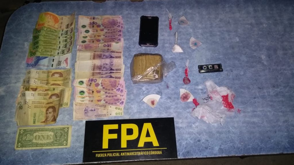 Un sujeto detenido con mas de 400 dosis de droga en Alta Gracia.