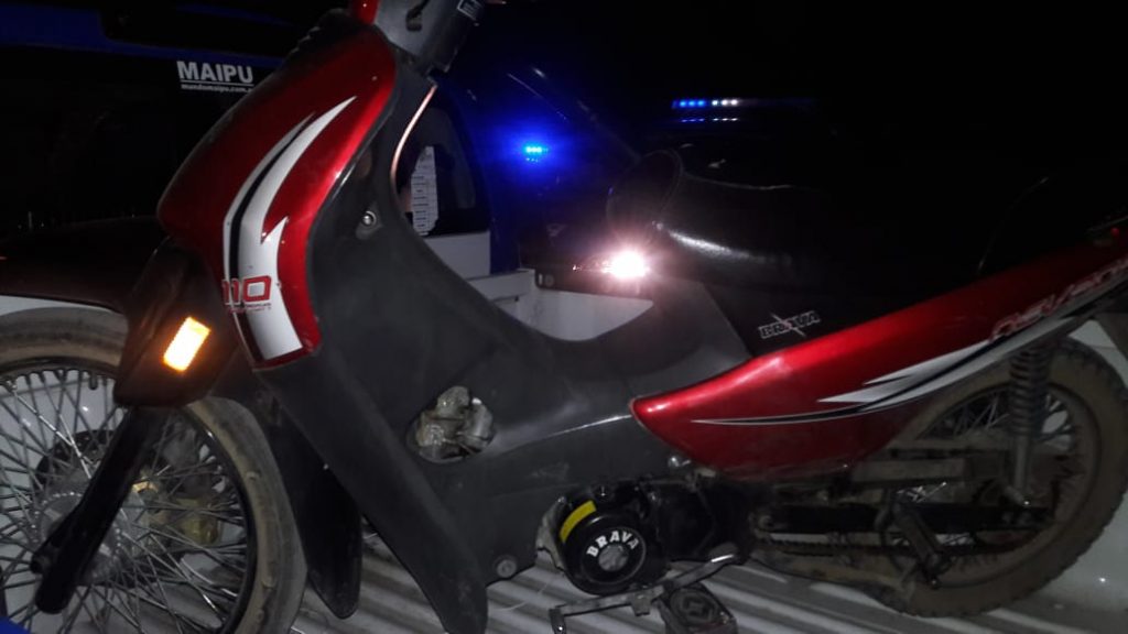Hacían picadas en moto y los detuvieron.