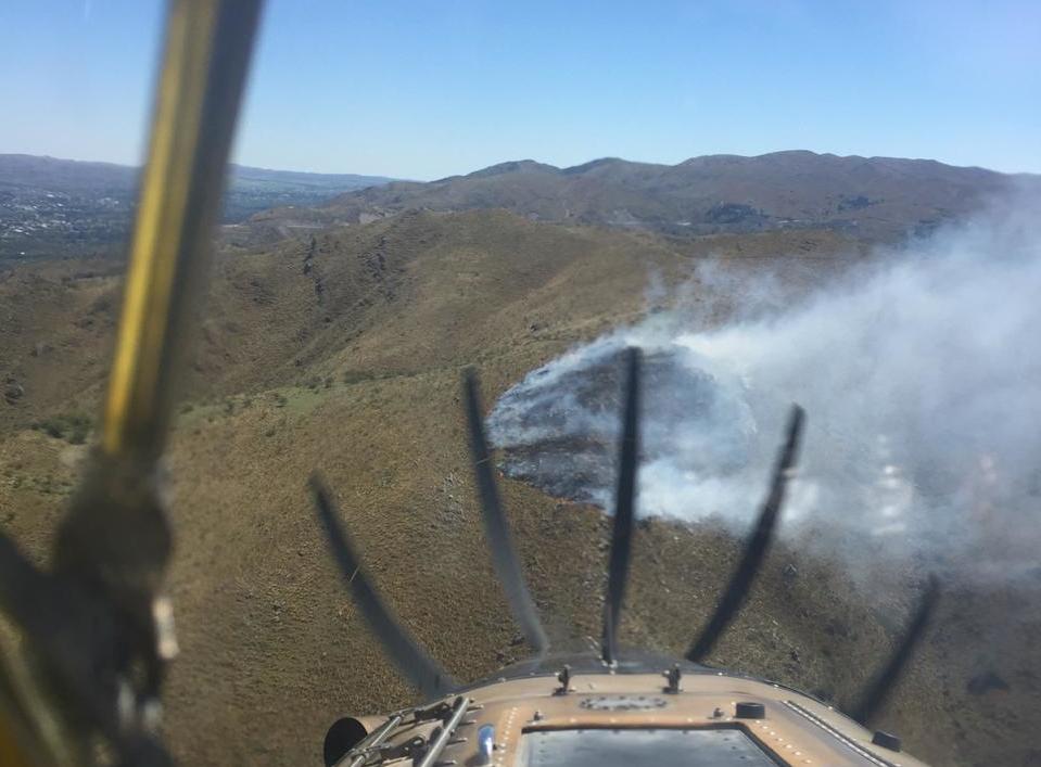 Ampliamos: Siguen los incendios en las Sierras de Córdoba.
