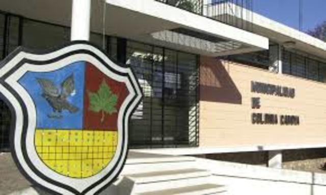 Ahora: ‘Paro de empleados municipales en Colonia Caroya’.
