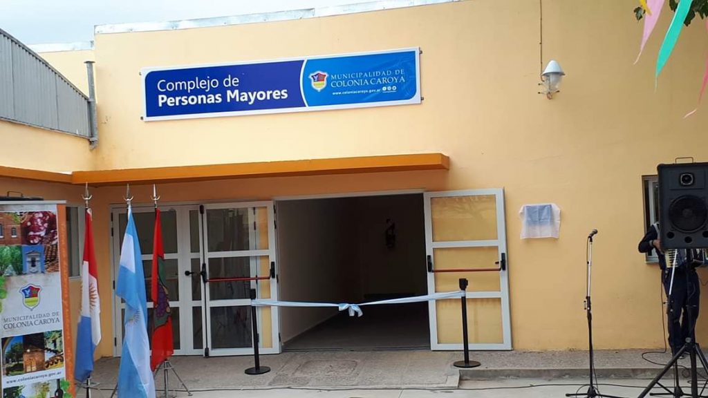 Inauguraron un Complejo para Mayores en Colonia Caroya.