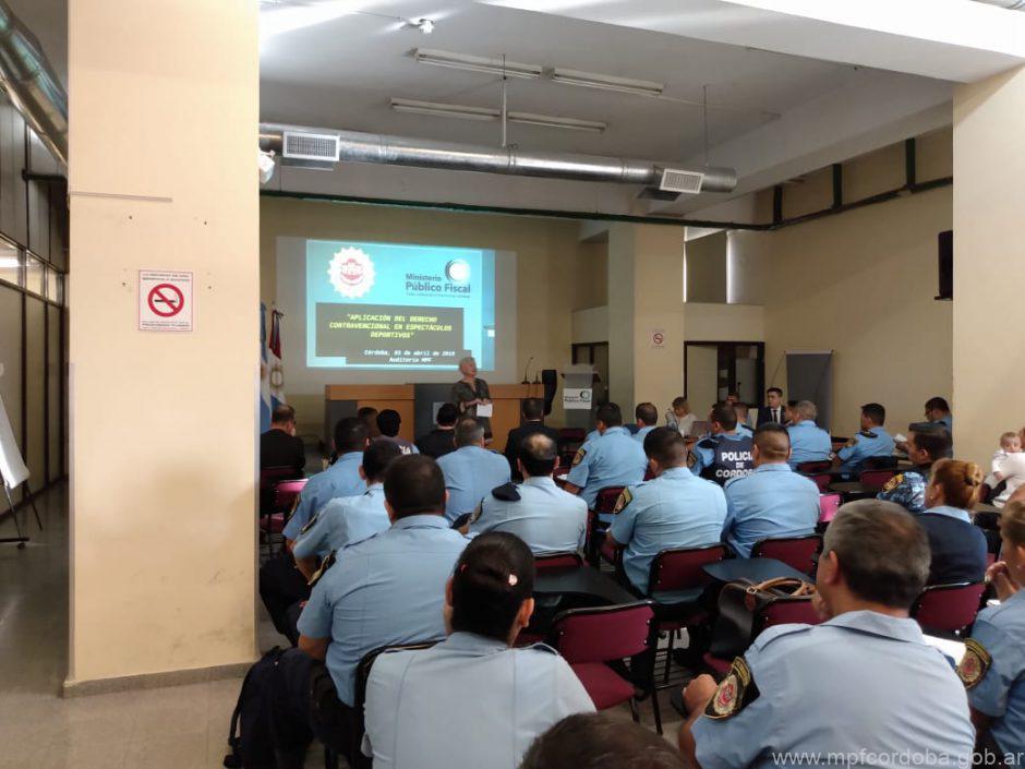 Capacitación en derecho contravencional en espectáculos deportivos