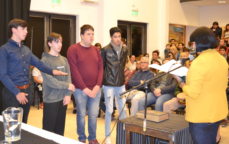 Juraron los integrantes del Concejo Joven.