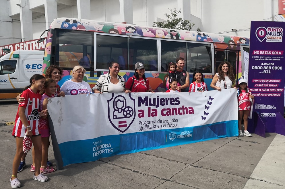 Mujeres a la Cancha, en los partidos de la Copa de la Liga Profesional en Córdoba