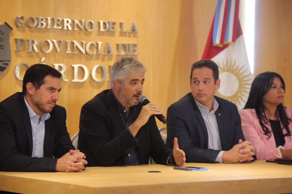 Dengue: la Provincia y la Municipalidad Capital refuerzan la atención sanitaria y se dispone un nuevo protocolo de atención