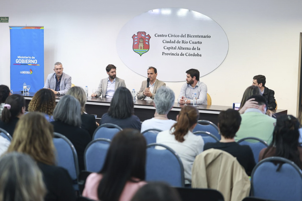 Atención ciudadana, eje del nuevo curso del Instituto Provincial de Capacitación Municipal