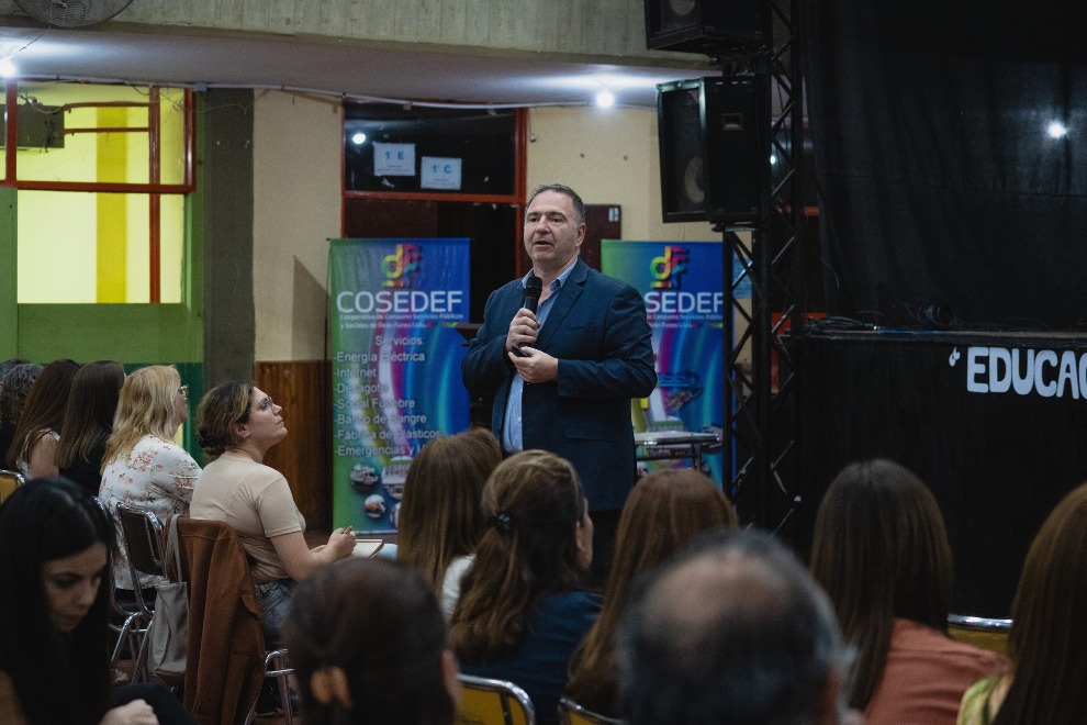 Ferreyra participó del congreso “Educación y Buenas Prácticas en la Escuela Posible”