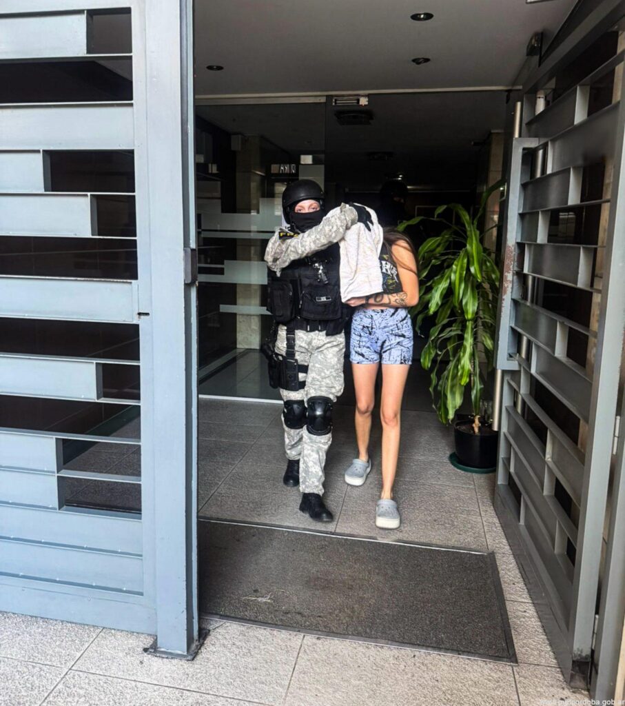 PAREJA DETENIDA POR COMERCIALIZAR ÉXTASIS Y KETAMINA EN EL CENTRO DE CÓRDOBA
