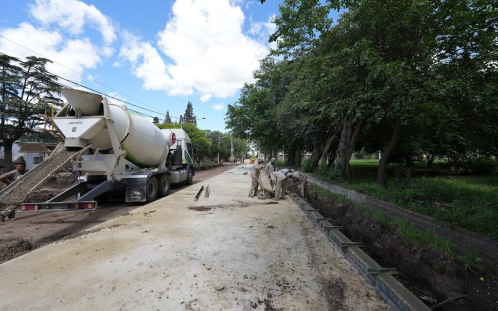 Colonia Caroya: la obra del acceso norte avanza con aportes de la Provincia