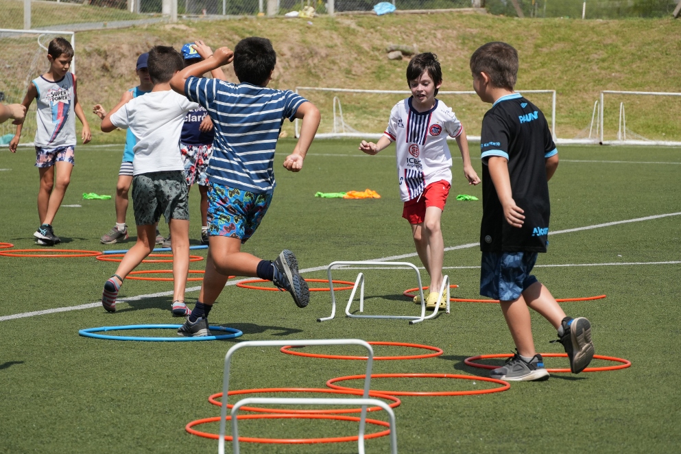 Centros de Desarrollo Deportivo: más de 3.000 niños asistieron por día en el primer ciclo de la temporada