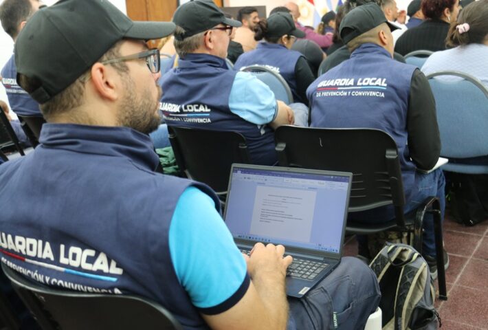 Colonia Caroya avanza en acciones para reforzar la seguridad