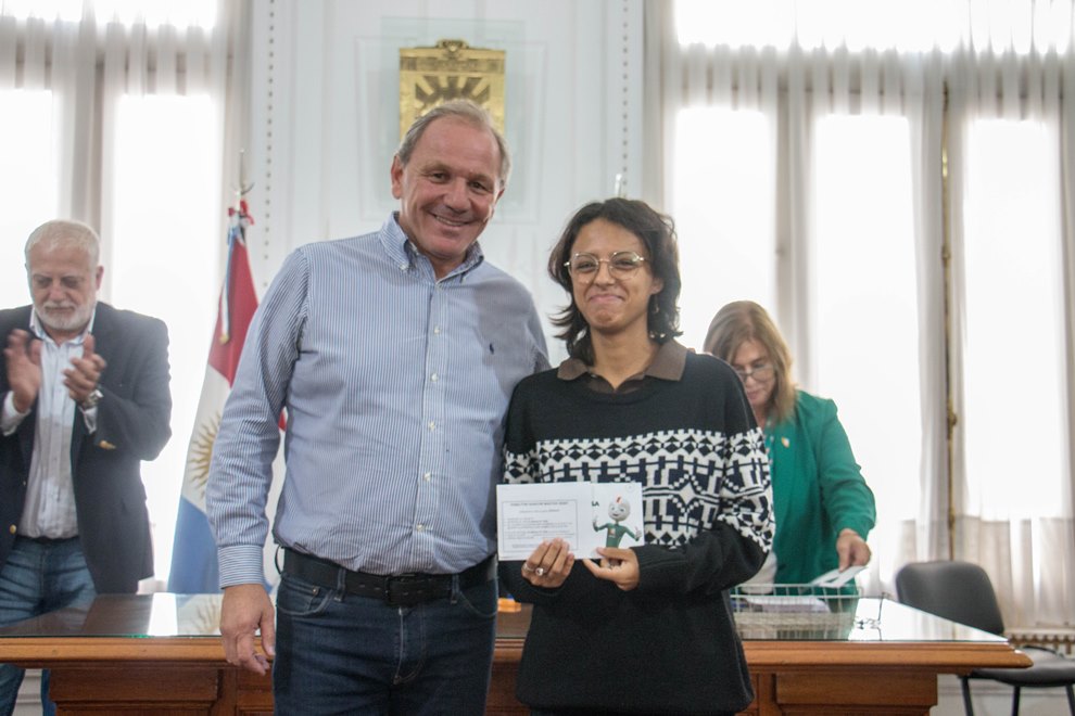 PPP: Entregaron tarjetas de débito a 122 beneficiarios de Río Cuarto