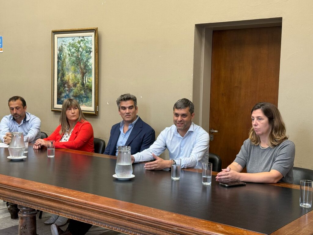 Jesús María lanzó “Ctrl+futuro”, el programa que lleva programación a todas las escuelas primarias