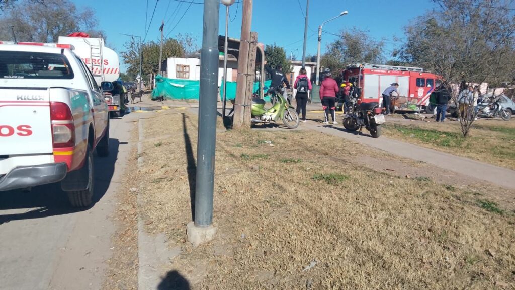Solidaridad y reconstrucción de la vivienda para la familia afectada por el Incendio