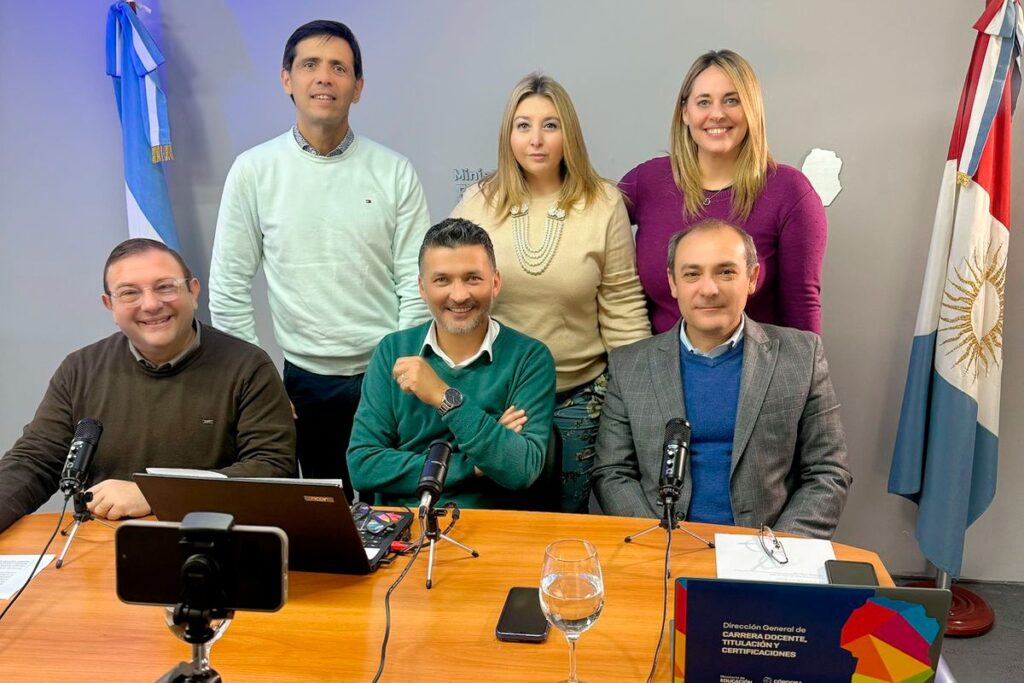 Nuevo Sistema Digital de Registro de Asistencia Estudiantil