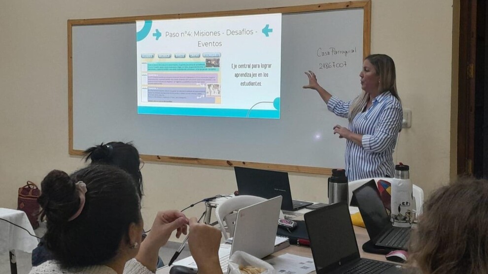Se realizó la Capacitación Docente en Acción “Gamificación en el aula de Matemática: estrategias para motivar y aprender”