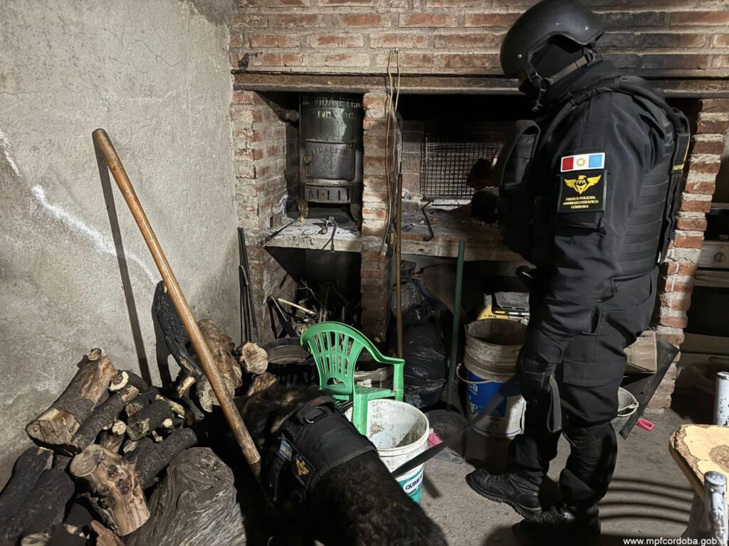 SAN ESTEBAN: COMERCIALIZABA E INTERCAMBIABA OBJETOS ROBADOS POR DROGA Y FUE DETENIDO POR LA FPA