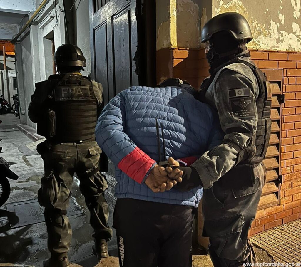 RÍO CUARTO: FPA SECUESTRÓ COCAÍNA Y DOS ARMAS DE FUEGO. UN DETENIDO