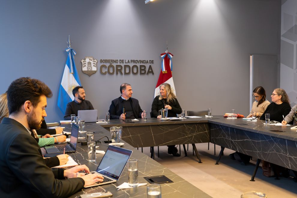 Se presentó la Unidad de Certificación de Competencias en Lenguas Extranjeras